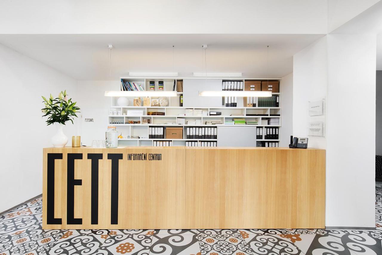 Cett Hotell Náměšť nad Oslavou Exteriör bild