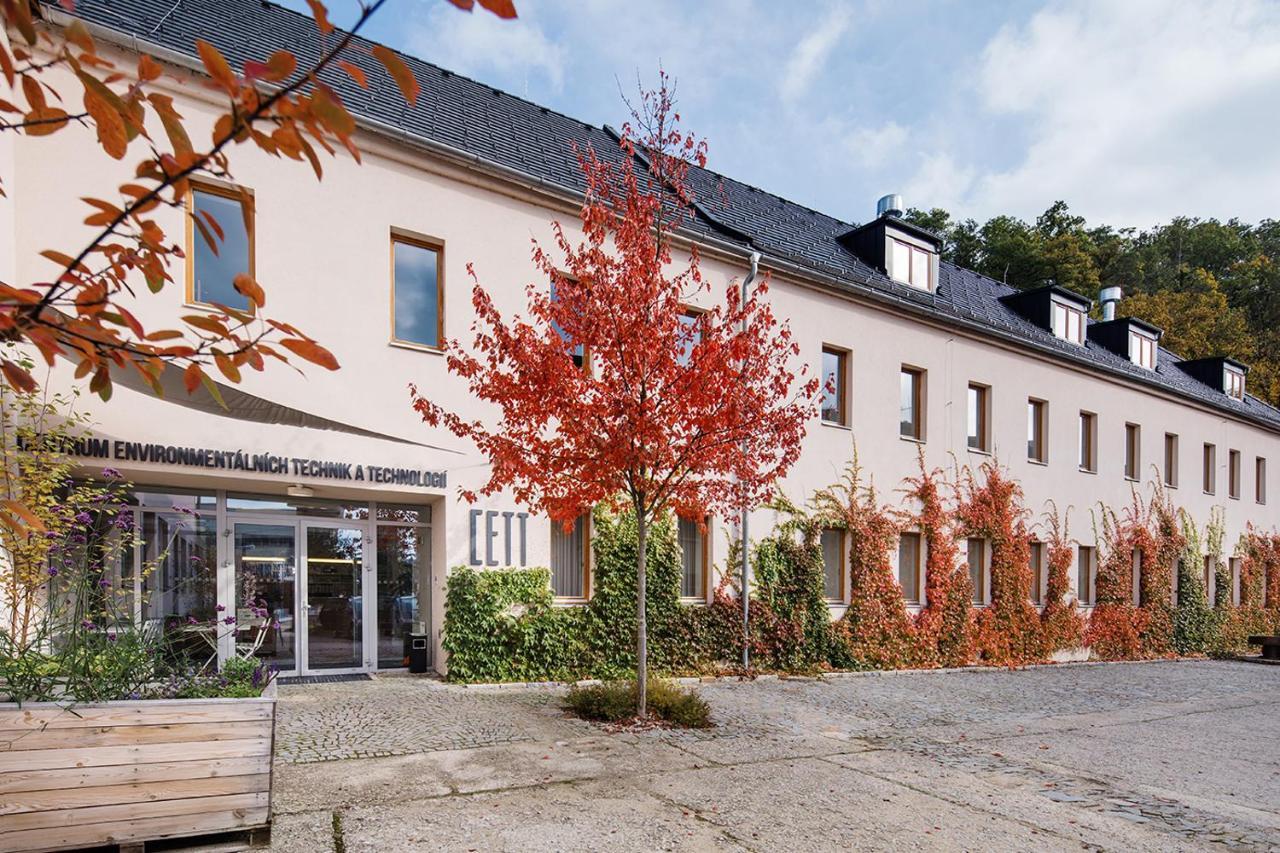 Cett Hotell Náměšť nad Oslavou Exteriör bild